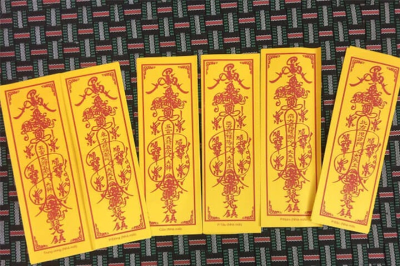 Làm bùa từ nhau thai mèo khá được ưa chuộng